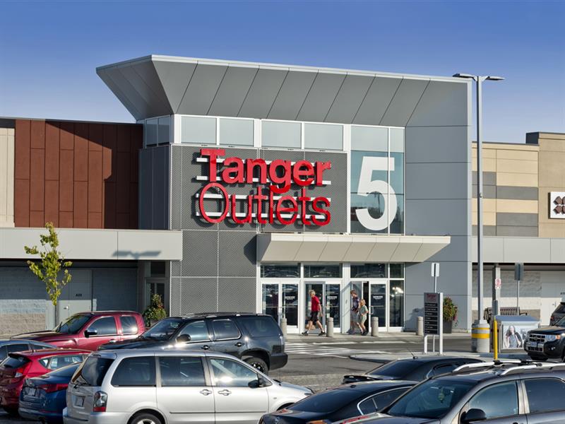 Tanger Outlets Cookstown Center Image #18