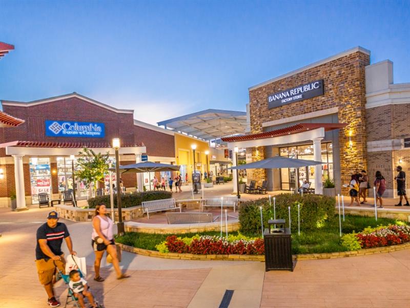Tanger Outlets Southaven Center Image #0